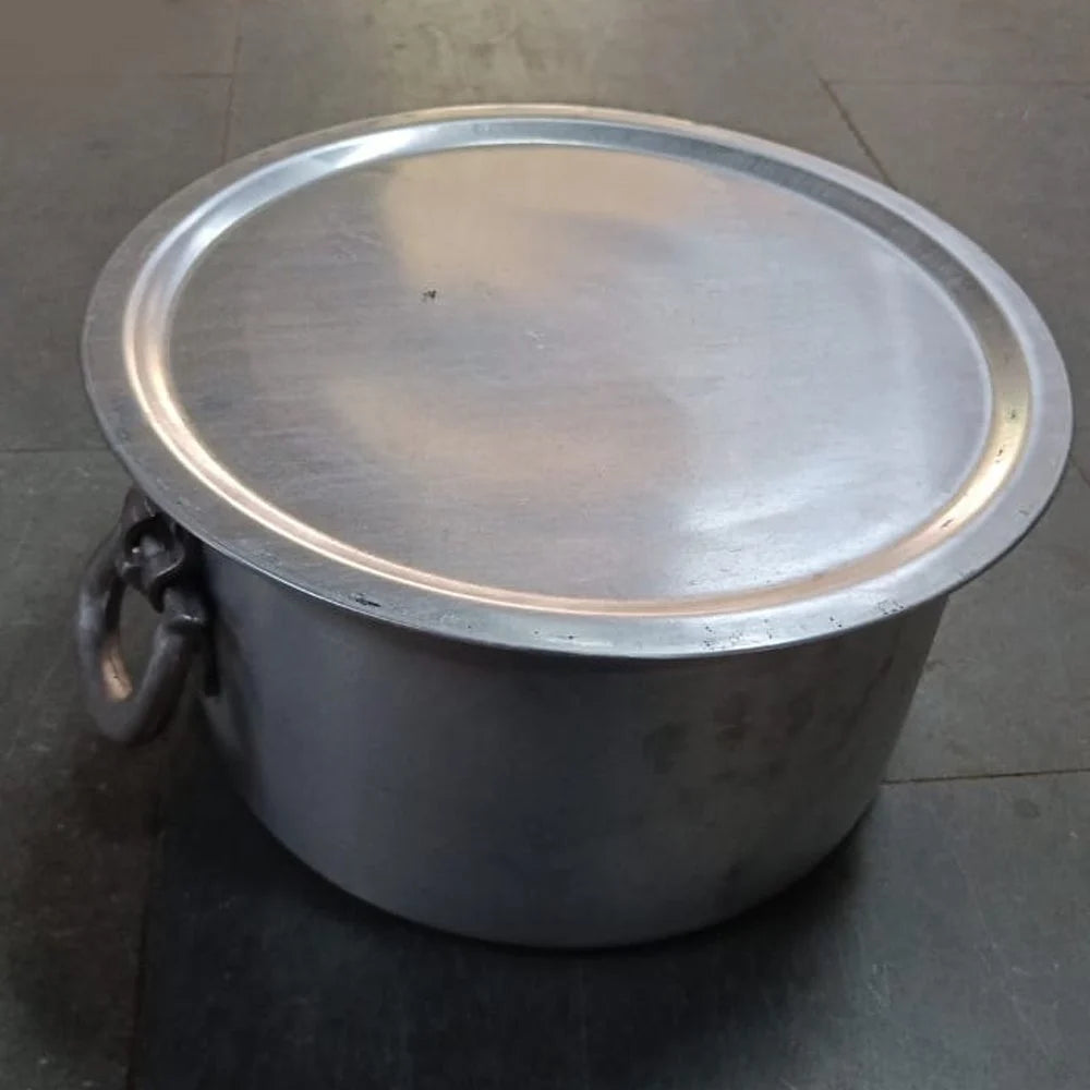 ALUMINUM BIG PATILA WITH LID  NO. 50