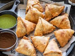 ASIAN FROZEN SAMOSA SMALL 400G X 24 PCS